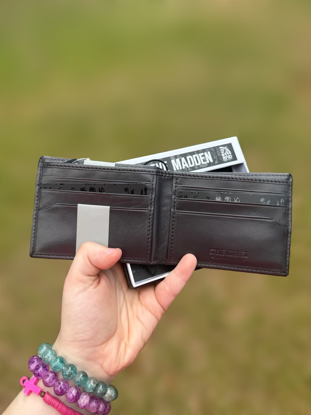 Steve Madden Mens Wallet - Picture 3 of 4